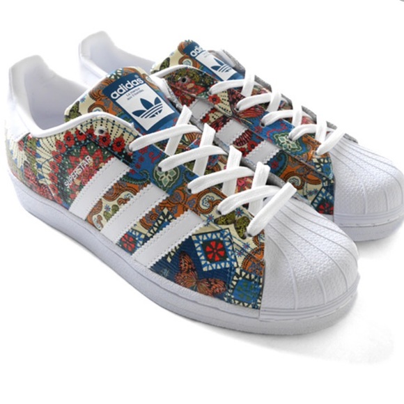 adidas superstar flowers